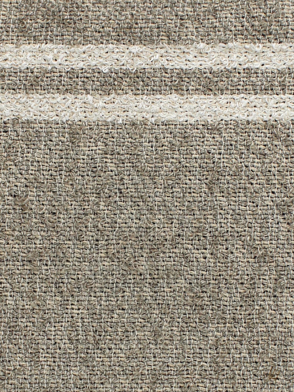 Waschhandschuh aus Leinenfrotté Grund Natur mit Streifen in Rohweiß im Detail